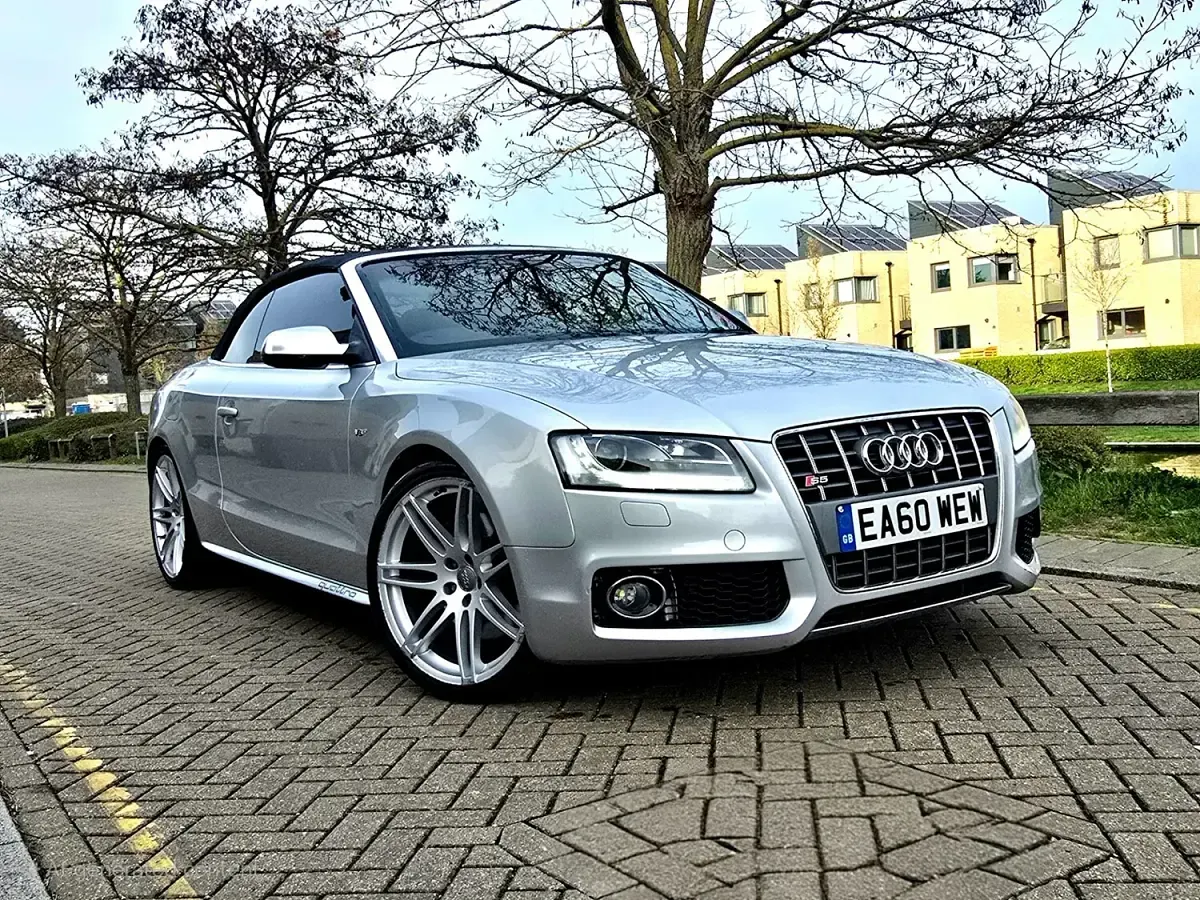 Used Audi A5 Cabriolet Comfort 2010 Silver Cabriolet
