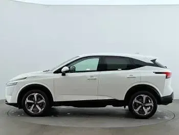Used Nissan Qashqai N-Connecta 140 HP (102 kW) 2023 White SUV