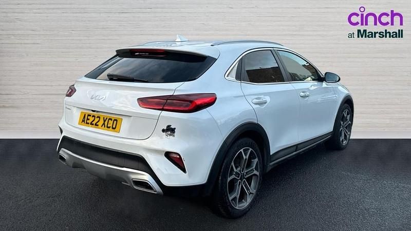 Used Kia XCeed 158 HP (116 kW) 2022 White SUV