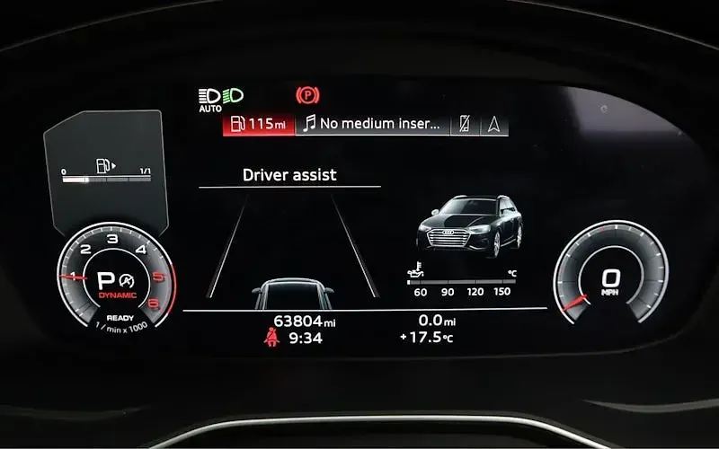 Used Audi A4 Black Edition 163 HP (119 kW) 2021 White Estate