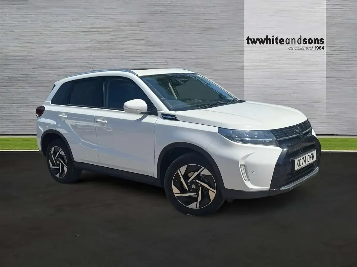 Used Suzuki Vitara 2025 White SUV