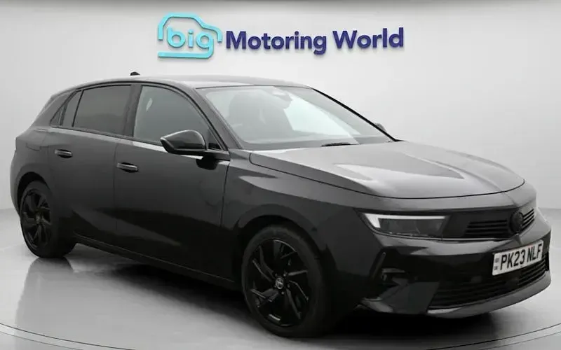 Used Vauxhall Astra S 131 HP (96 kW) 2023 Hatchback