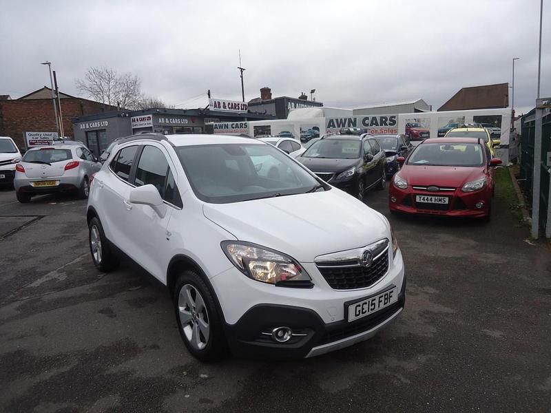 Used Vauxhall Mokka 136 HP (100 kW) 2015 White SUV