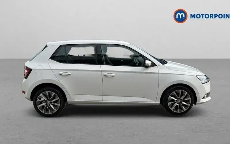 Used Skoda Fabia SE Drive 95 HP (69 kW) 2021 White Hatchback