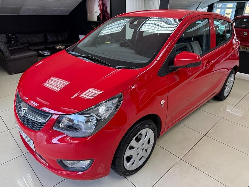 Used Vauxhall Viva 75 HP (55 kW) 2015 Red Hatchback