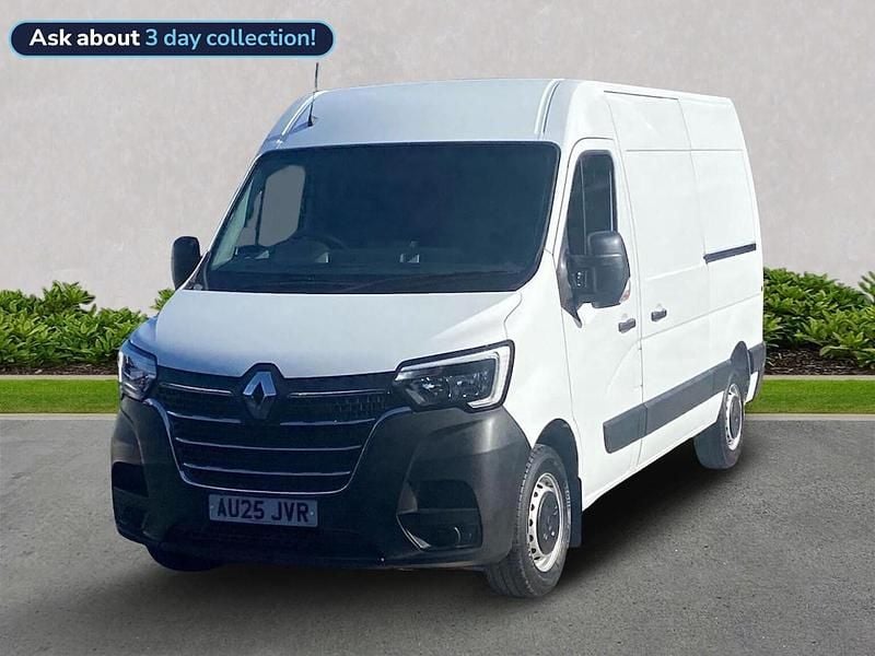 White Used 2025 Renault Master Van | £18,999 - Image 1/4