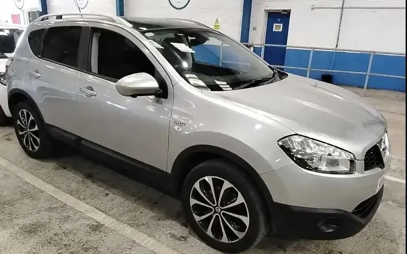 Used Nissan Qashqai N-TEC 117 HP (86 kW) 2012 SUV