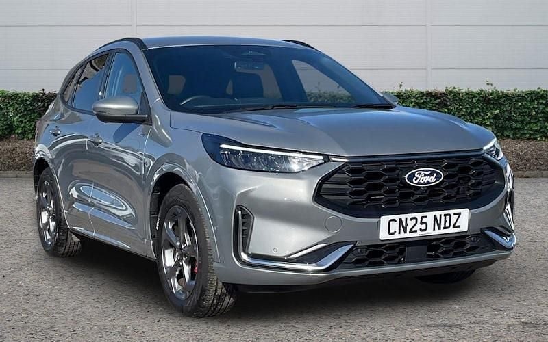 Used Ford Kuga ST-Line 179 HP (131 kW) 2025 Silver SUV