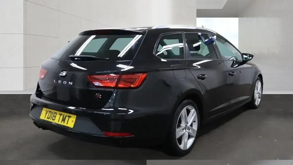 Used Seat Leon FR 2018 Black Estate