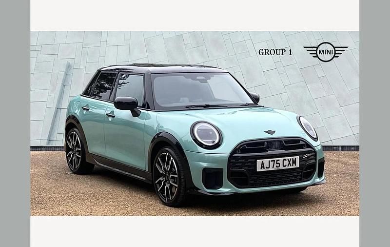 New Mini Cooper Sport 150 kW (204 HP) 2026 Green Hatchback