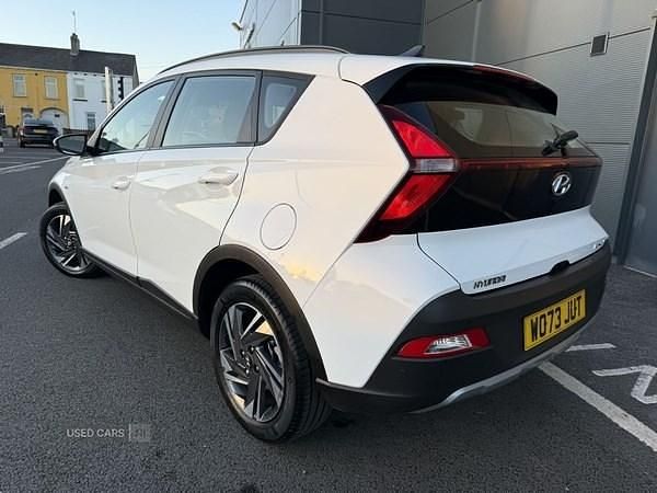 Used Hyundai Bayon SE 100 HP (73 kW) 2024 White SUV