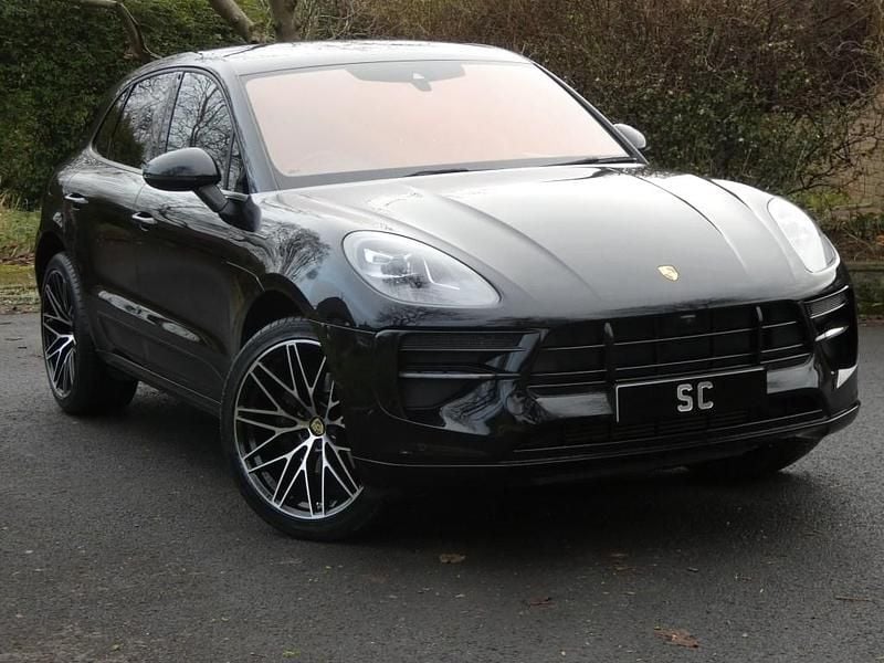 Used Porsche Macan 245 HP (180 kW) 2019 Black SUV