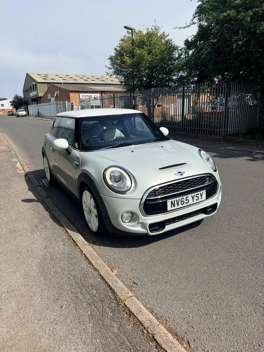 Used Mini Cooper S Hatch 2016 Silver Hatchback