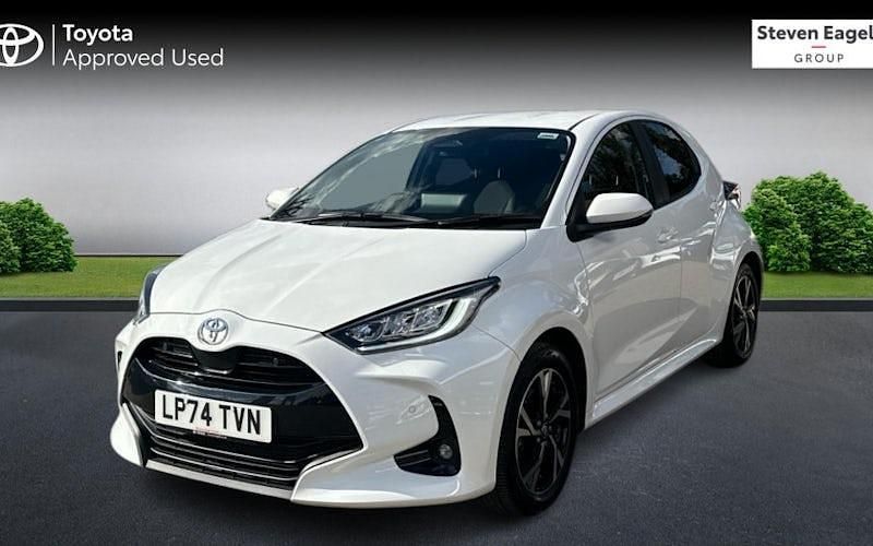 Used Toyota Yaris Hybrid Design 116 HP (85 kW) 2026 Hatchback