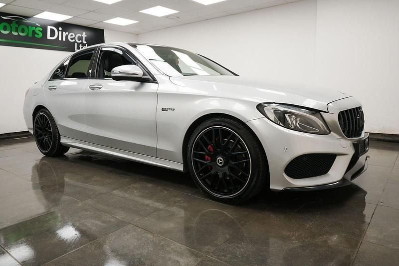 Used Mercedes C200 AMG Line Premium 184 HP (135 kW) 2015 Silver Sedan