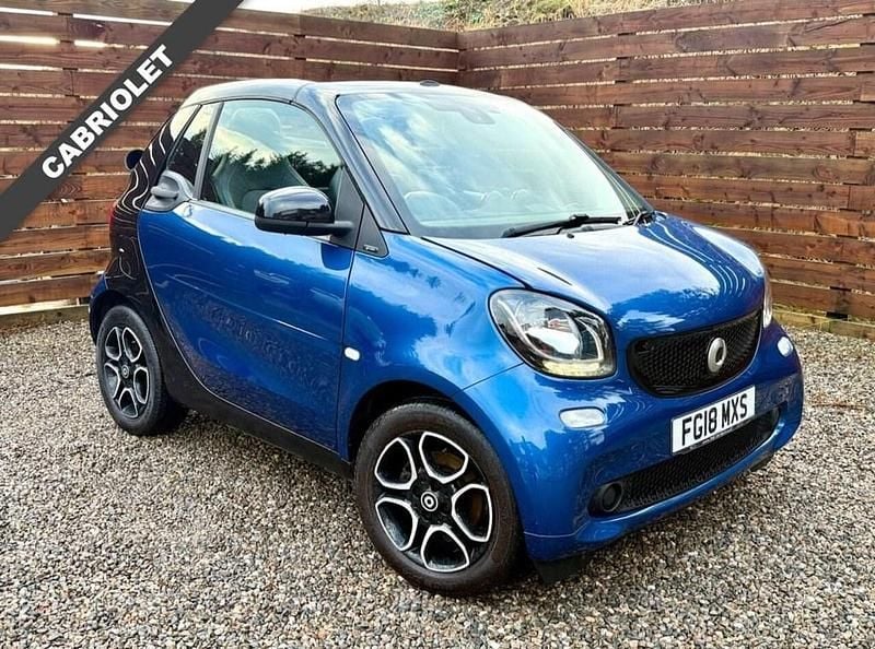 Used Smart ForTwo Cabrio Premium 71 HP (52 kW) 2018 Black Cabriolet