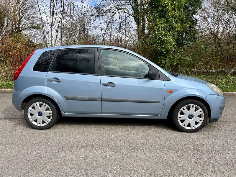 Used Ford Fiesta Style 2007 Blue Hatchback