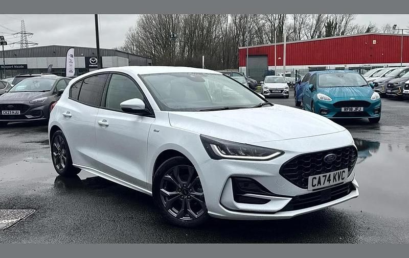 White Used 2024 Ford Focus ST-Line Hatchback | £18,695 (Fair price) - Image 1/4