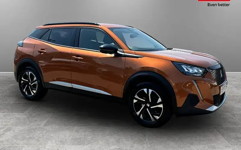 Used Peugeot 2008 Allure+ 101 HP (74 kW) 2023 SUV
