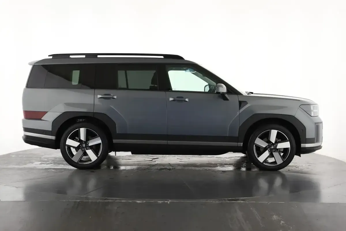 New Hyundai Santa Fe Ultimate 2025 SUV