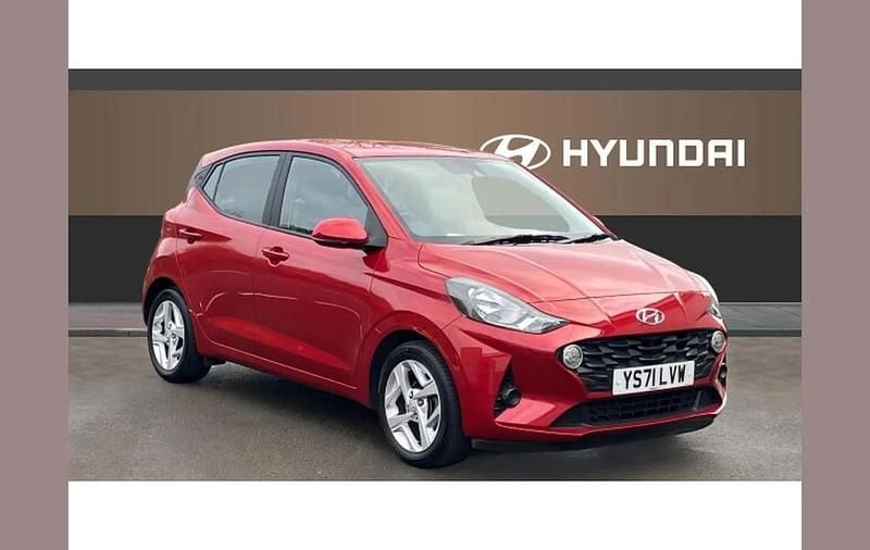 Used Hyundai i10 SE 84 HP (61 kW) 2021 Red Hatchback