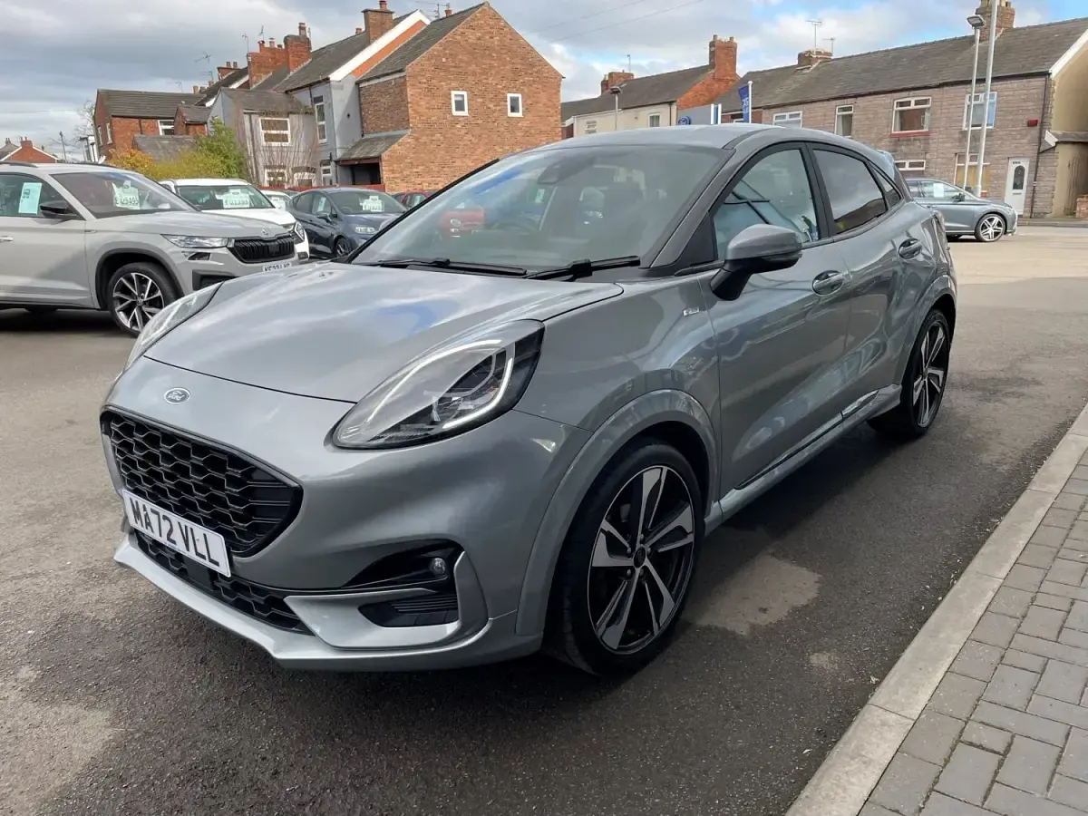 Używany Ford Puma ST-Line X 155 KM (114 kW) 2022 Srebrny SUV