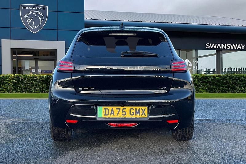 New Peugeot e-208 Premium 113 kW (154 HP) 2025 Black Hatchback