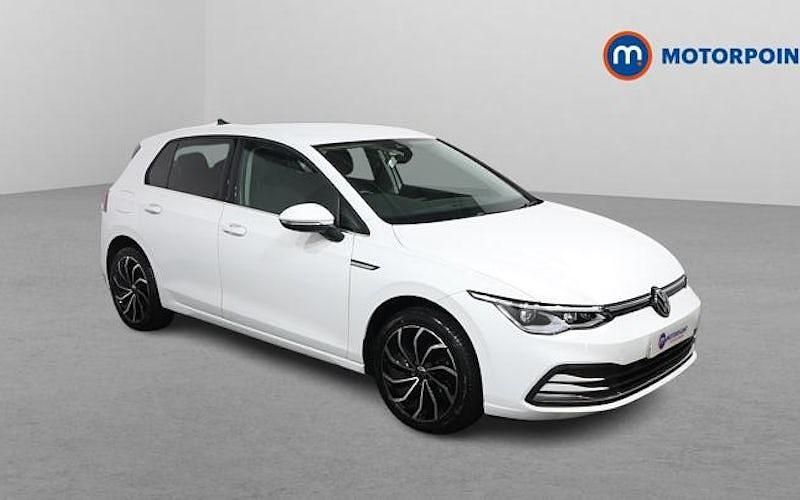 Used VW Golf VIII Edition 131 HP (96 kW) 2023 White Hatchback