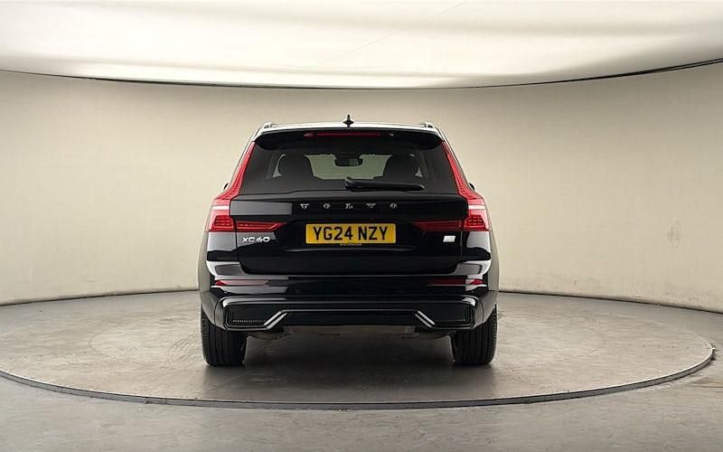 Used Volvo XC60 Ultimate 455 HP (334 kW) 2023 Onyx black SUV