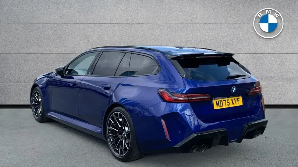 Used BMW M5 Comfort Edition 717 HP (527 kW) 2026 Blue Estate