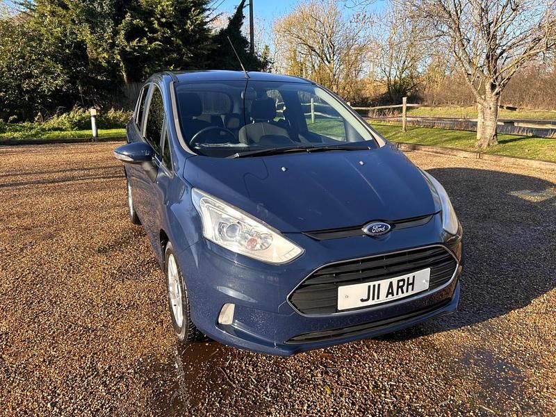 Used Ford B-MAX Zetec 2013 Blue MPV