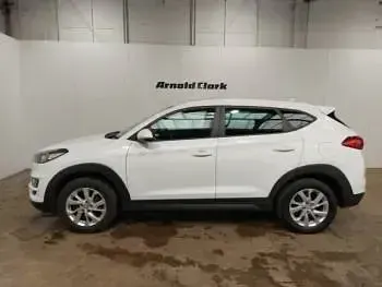 Używany Hyundai Tucson SE 132 KM (97 kW) 2018 Biały SUV
