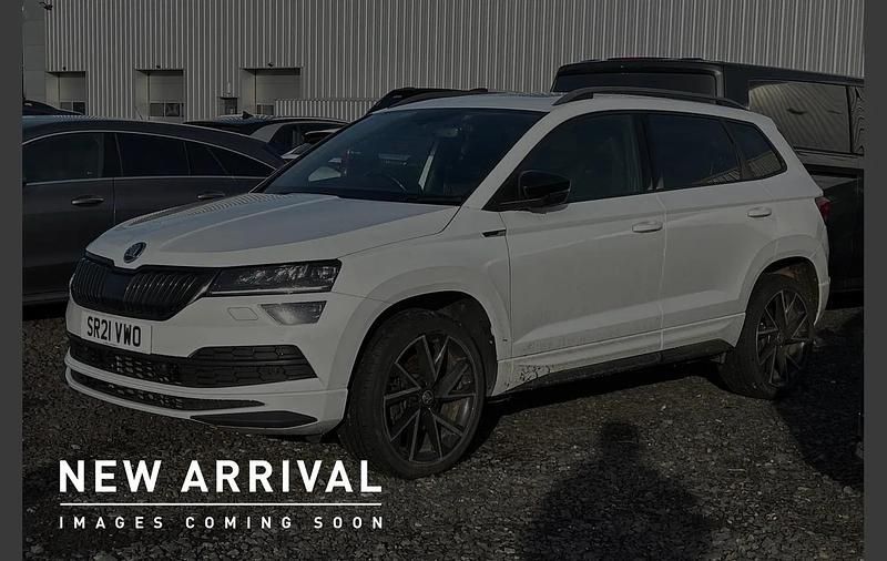Used Skoda Karoq SportLine 147 HP (108 kW) 2021 Moon white metallic SUV