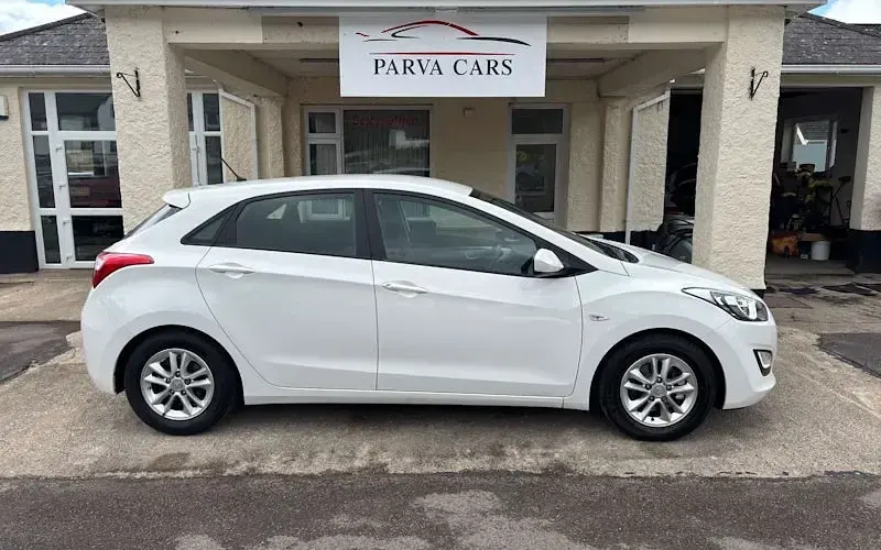 Second-hand Hyundai i30 Active 100 CP (73 kW) 2014 Hatchback