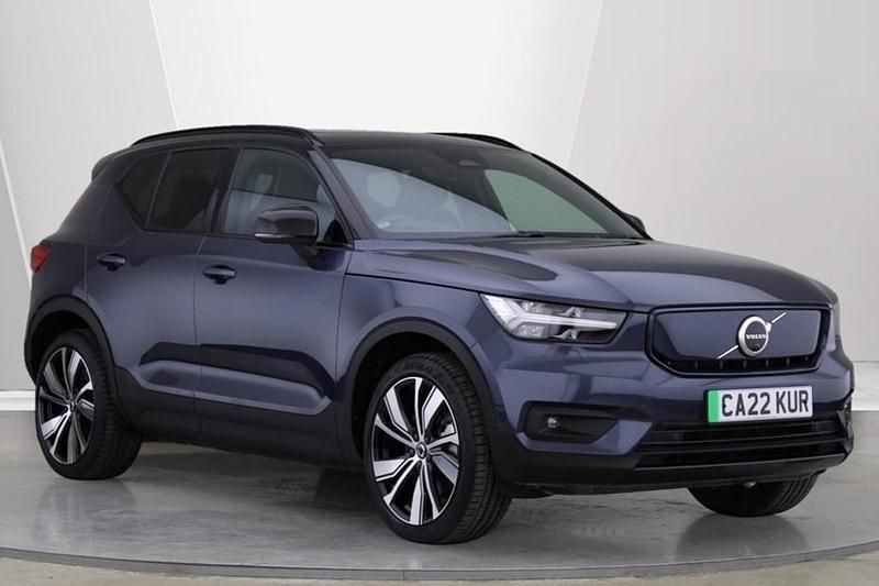 Used 2022 Volvo XC40 Pro SUV | £26,995 (Good price) - Image 1/1