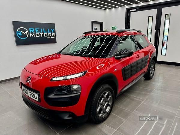 Used Citroën C4 Cactus Feel 2017 Red Hatchback