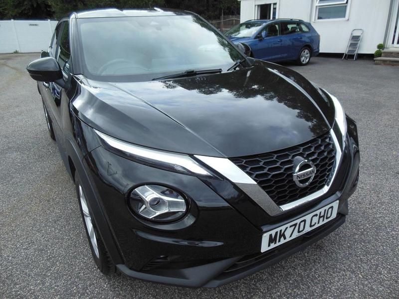 Black Used 2020 Nissan Juke N-Connecta SUV | £12,000 (Fair price) - Image 1/4