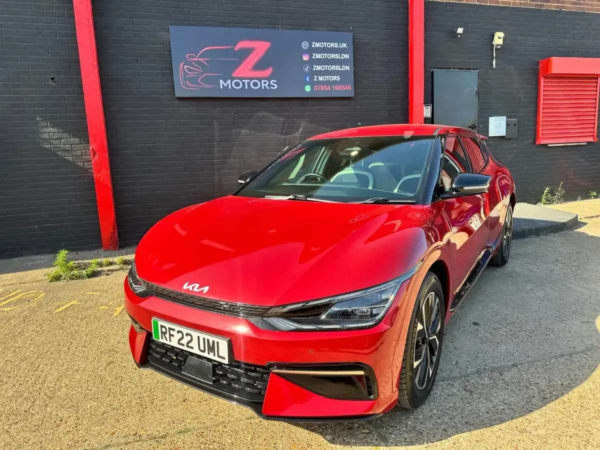 Używany Kia EV6 GT-Line 166 kW (226 KM) 2022 Czerwony SUV
