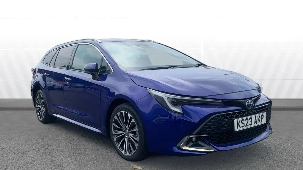 Used Toyota Corolla Design 140 HP (102 kW) 2023 Estate