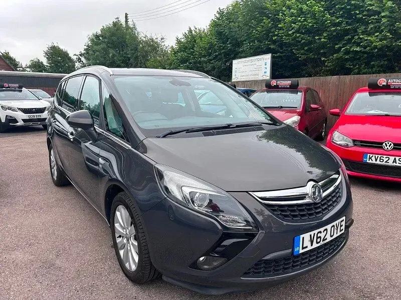Used Vauxhall Zafira 140 HP (102 kW) 2012 Grey MPV