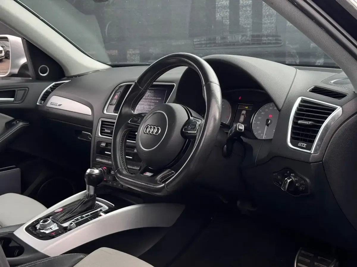 Used Audi SQ5 340 HP (250 kW) 2014 Black SUV