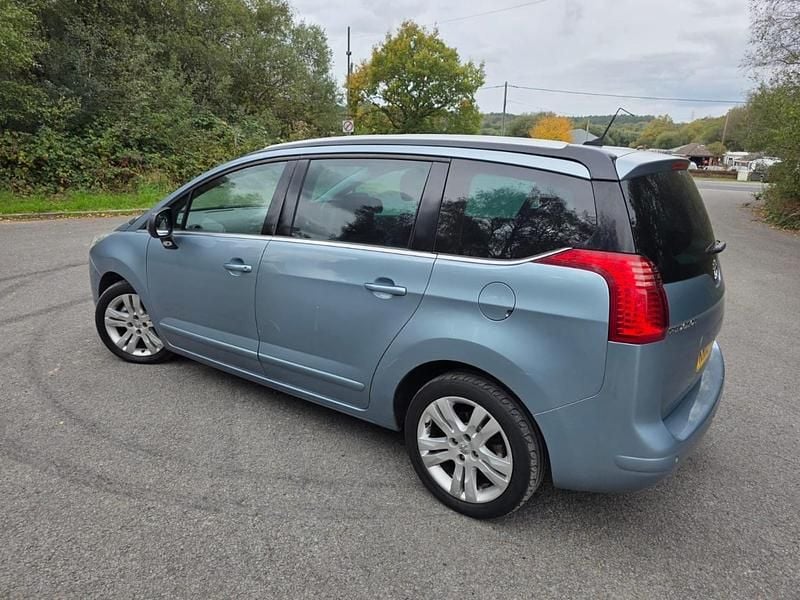 Used Peugeot 5008 163 HP (119 kW) 2010 Blue MPV