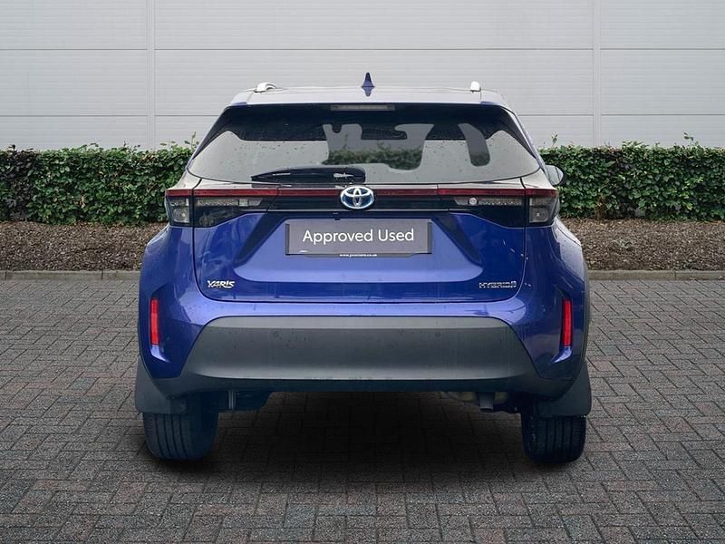 Used Toyota Yaris Hybrid 2022 Blue Hatchback