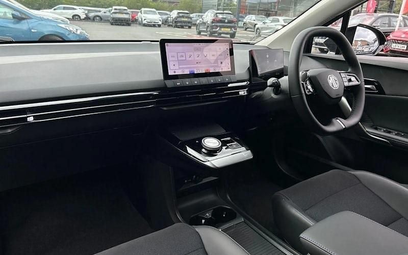 Used MG MG4 EV Trophy 150 kW (204 HP) 2024 Hatchback