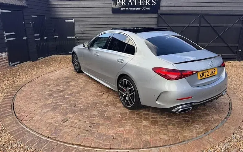 Used Mercedes C220 AMG Line Premium Plus 200 HP (147 kW) 2023 Silver Sedan