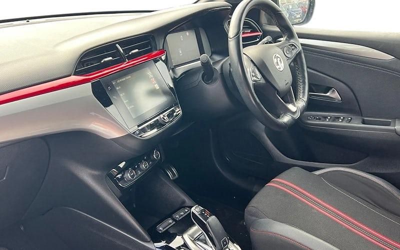 Second-hand Vauxhall Corsa Edition 131 CP (96 kW) 2022 Roșu Hatchback