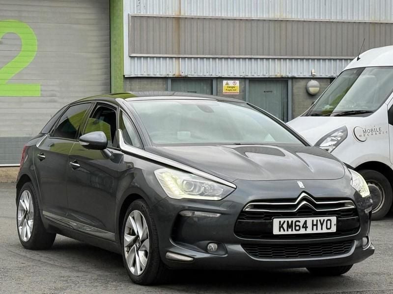 Używany Citroën DS5 2014 Szary Hatchback