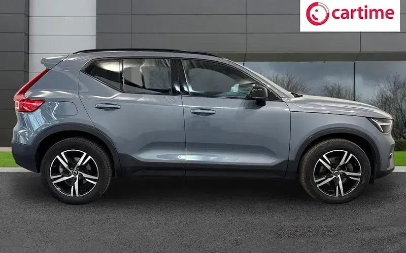Used Volvo XC40 Plus 163 HP (119 kW) 2026 SUV