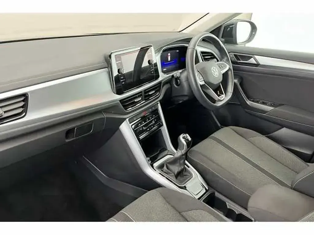 Used VW T-Roc 110 HP (80 kW) 2022 SUV