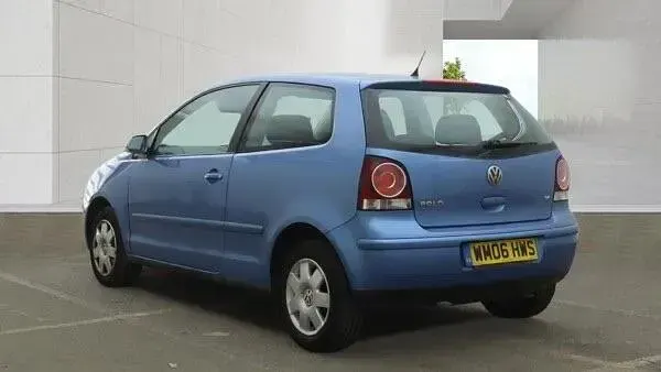 Used VW Polo S 80 HP (58 kW) 2006 Blue Hatchback